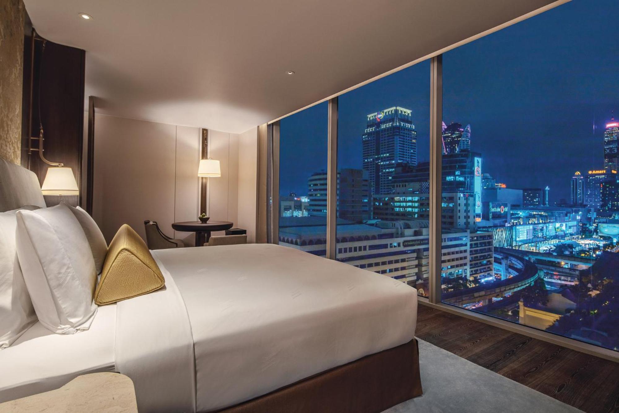Khách sạn Waldorf Astoria 5*